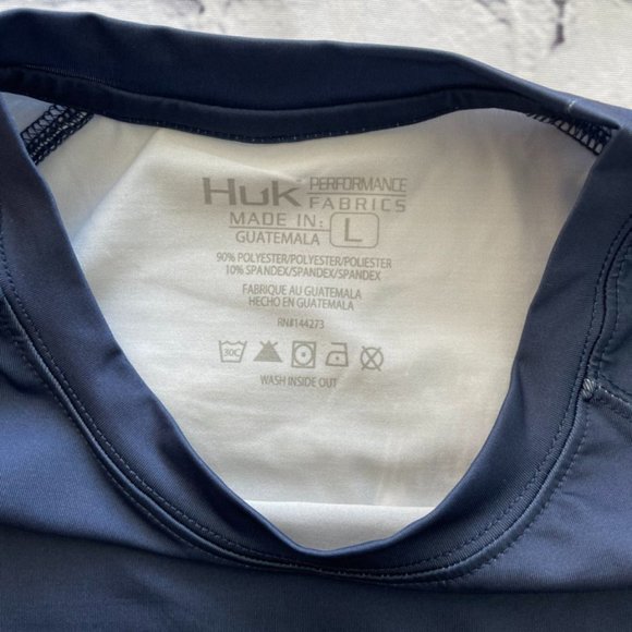 Huk Refraction Fish Fade Pursuit Shirt - Picture 4 of 11